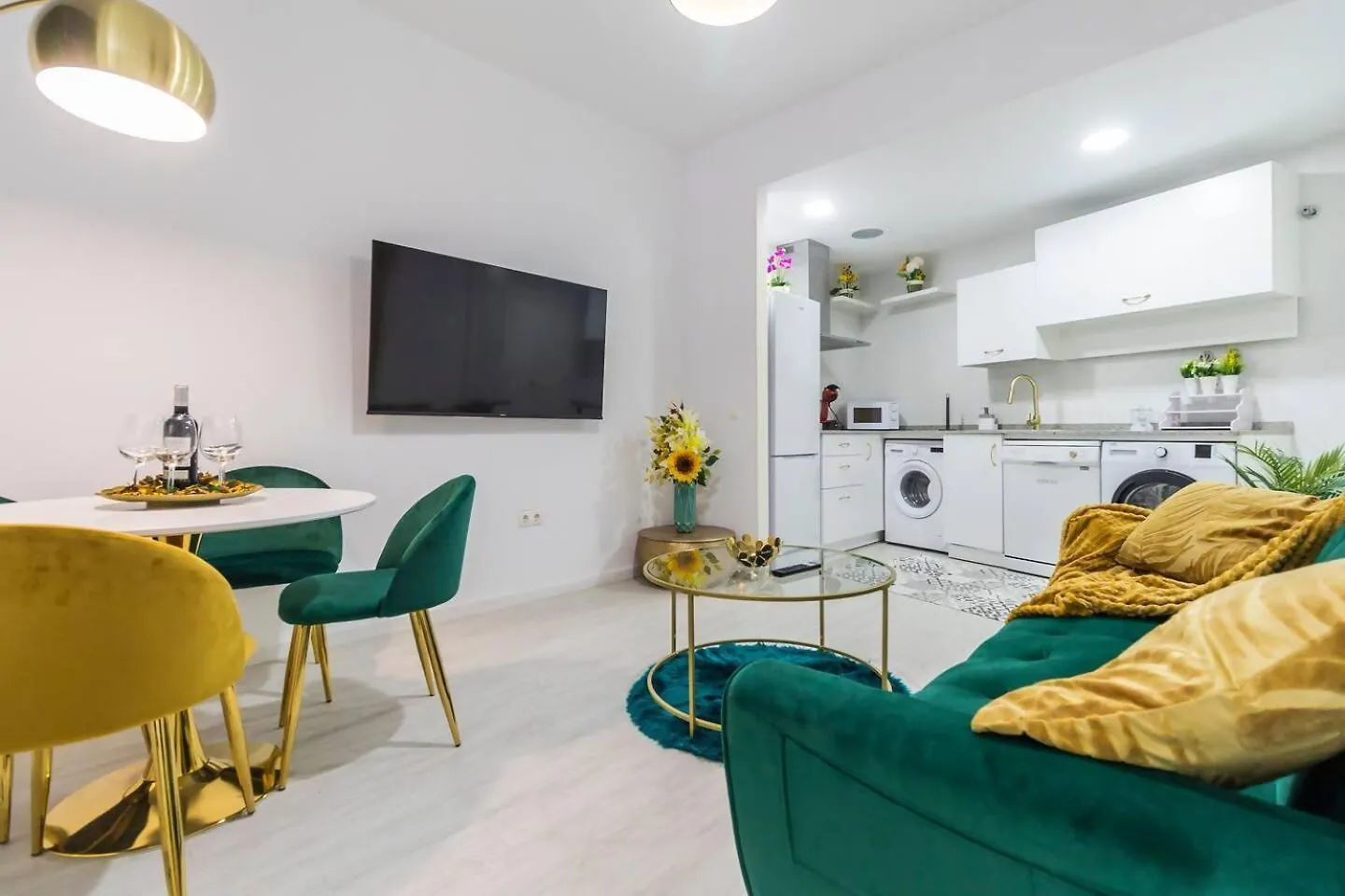 Apartment Sh Rujacor Mare Apartamento Chic En La Vina Cadiz Spain